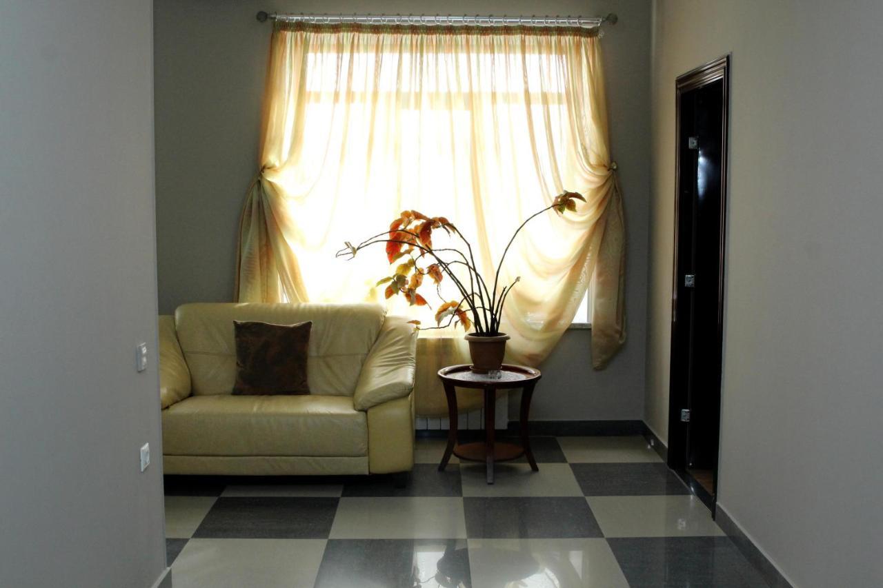 Golden Apricot Guiumri Exterior foto