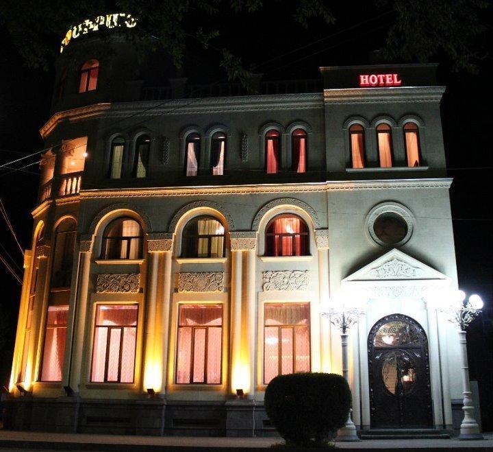 Golden Apricot Guiumri Exterior foto